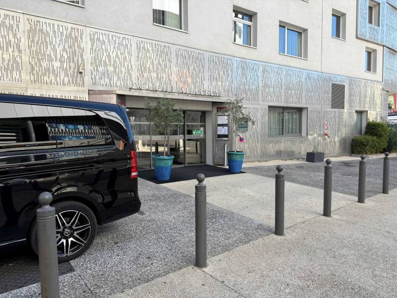 Réserver un VTC entre la Gare Saint Charles et l’hôtel AC Marriott – Stade Vélodrome & Parc Chanot